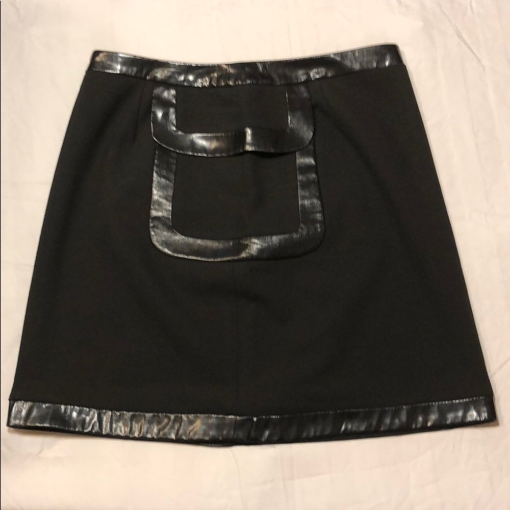 βοΈ SALE I N C Vegan Leather Detail Skirt 4P - Picture 1 of 4